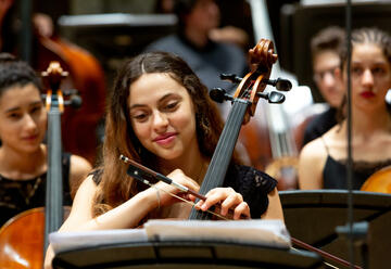 הפילהרמונית הישראלית הצעירה - קונצרט חגיגי לחנוכה בישראל