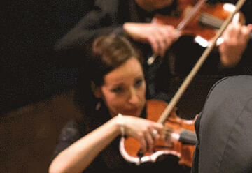 התזמורת הקאמרית הישראלית - יום הולדת 223 לשוברט בתל אביב בישראל