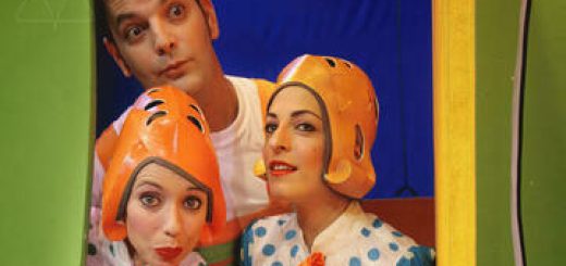 מחסן השטוזים של דתיה - תיאטרון אורנה פורת לילדים ולנוער בישראל