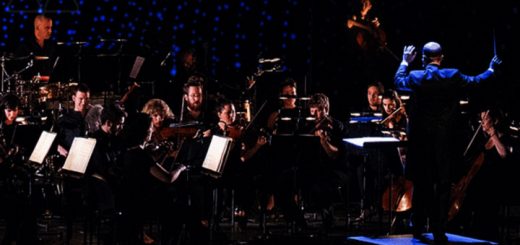 תזמורת המהפכה - לנוע בלי לזוז - פנטזיה מוסיקלית בישראל